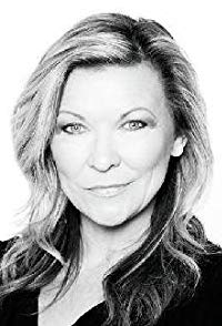 Claire King