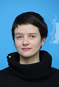 Pauline Etienne