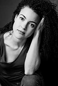 Leah Doz