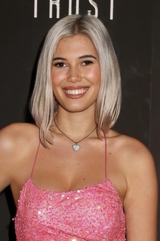 Bella Glanville