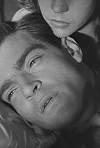 Gar Moore