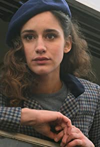 Valentina Belle