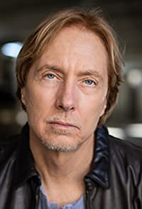 Lee Perkins