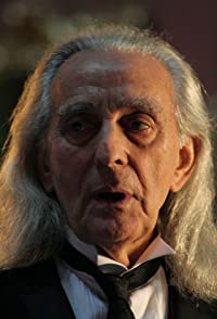 Nicholas Amer