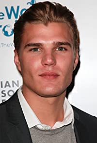 Chris Zylka