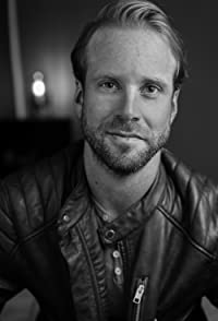 Parker Holmes