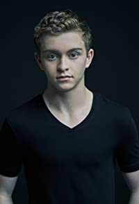 Gavin Lewis