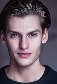 Mark Koufos