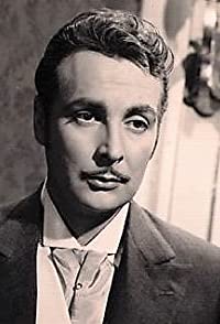 Armando Calvo