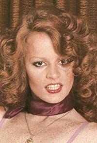 Lisa De Leeuw