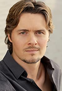 Simon Miller
