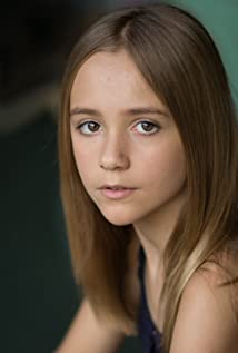 Alexandra Bujan