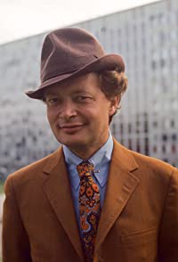 Ernst-Hugo Jaregard