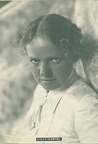Greta Almroth