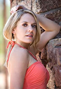 Kristin Leigh