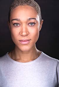Chloe Freeman