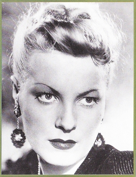 Junie Astor