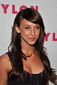 Stella Maeve