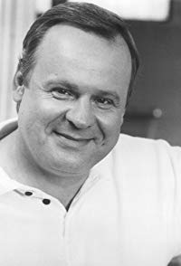 George Dzundza