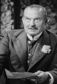 Sam Livesey