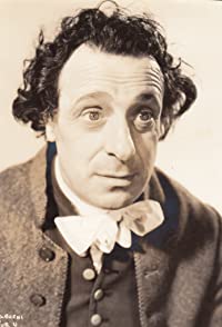 Luis Alberni