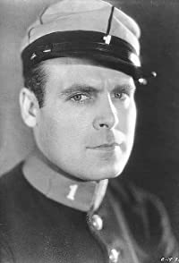 Ralph Graves