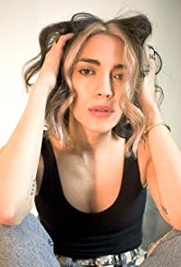 Ella Lentini