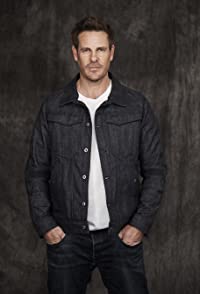 Aaron Jeffery