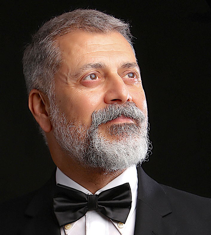 Mahmoud Shoolizadeh