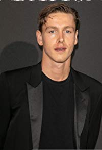 Harris Dickinson