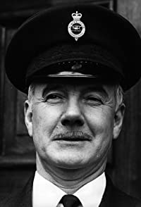 Fulton Mackay