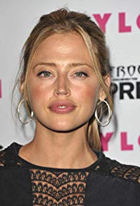 Estella Warren