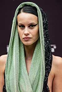 Milena Smit