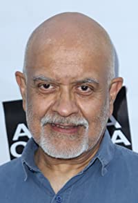 Waris Hussein