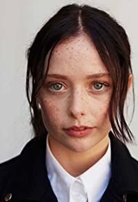 Suzanna Son