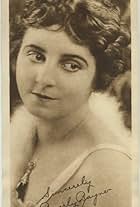 Beverly Bayne