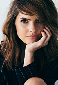 Shelley Hennig
