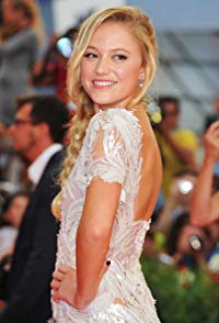 Maika Monroe