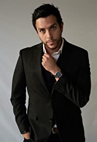 Carlos Flores Jr.