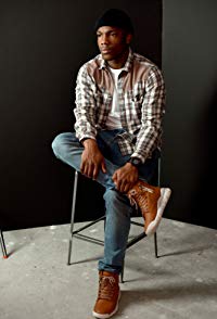 Tosin Cole
