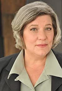 Tanja Dixon-Warren