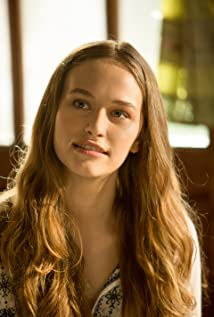 Zoe Graham