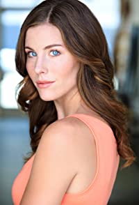Molly Ratermann