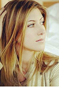 Amanda Sthers