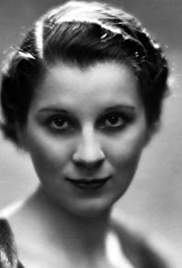 Diana Wynyard