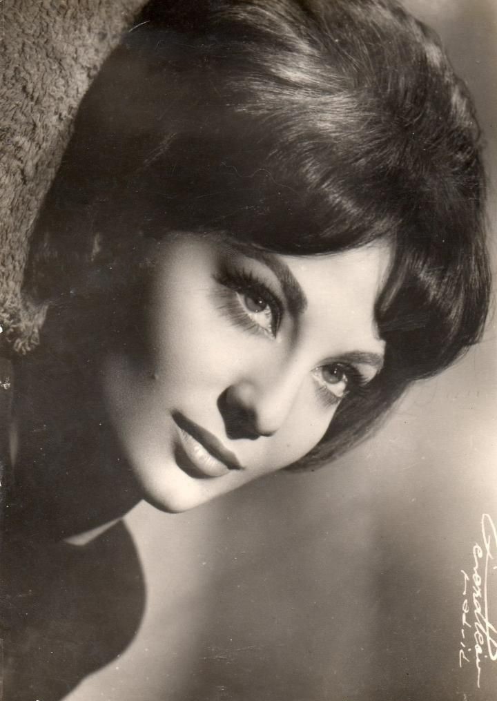 Mara Cruz