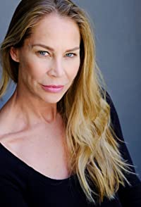 Kathleen Kinmont
