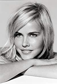 Isabel Lucas