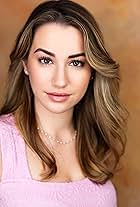 Zoe Dunay