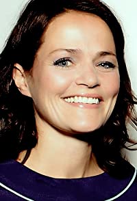 Alexandra Johnes